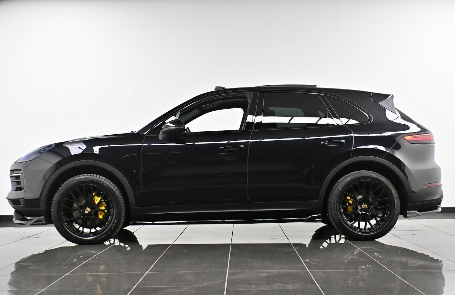 Used Porsche Cayenne for sale - 78214740: Photo 6