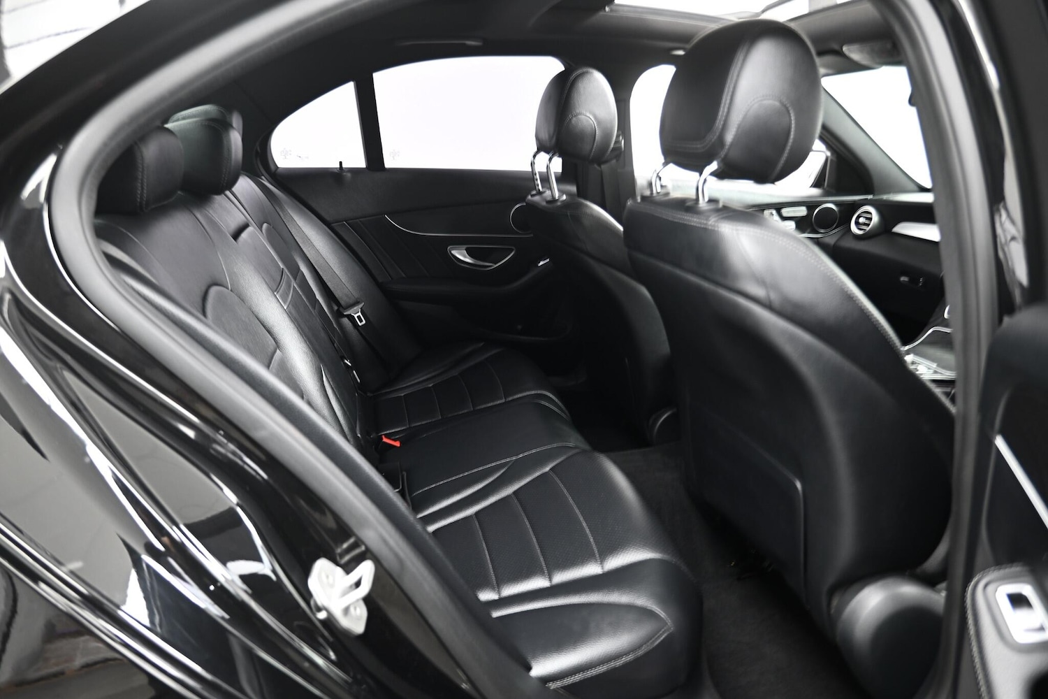 Used Mercedes-Benz C Class 2016 for sale - 76926135: Photo 12