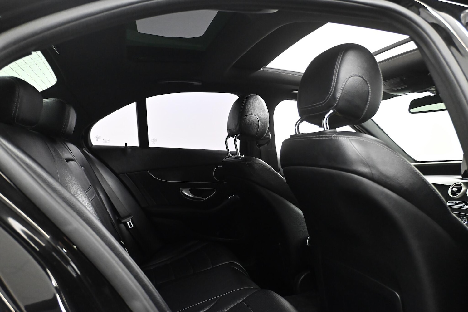 Used Mercedes-Benz C Class 2016 for sale - 76926135: Photo 13