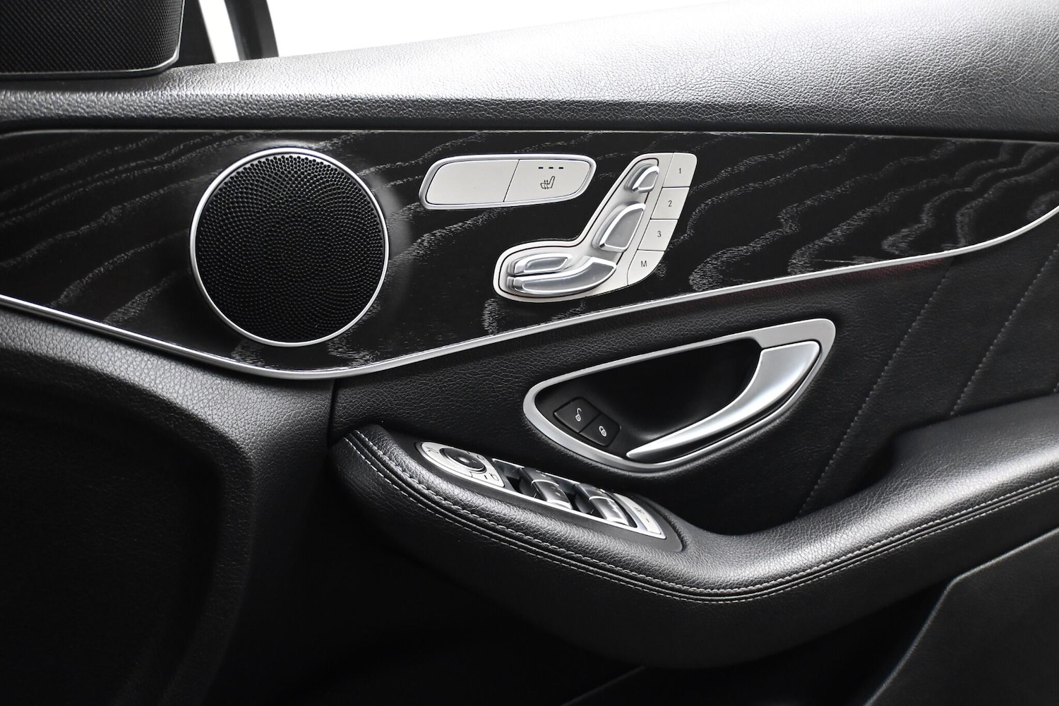 Used Mercedes-Benz C Class 2016 for sale - 76926135: Photo 15