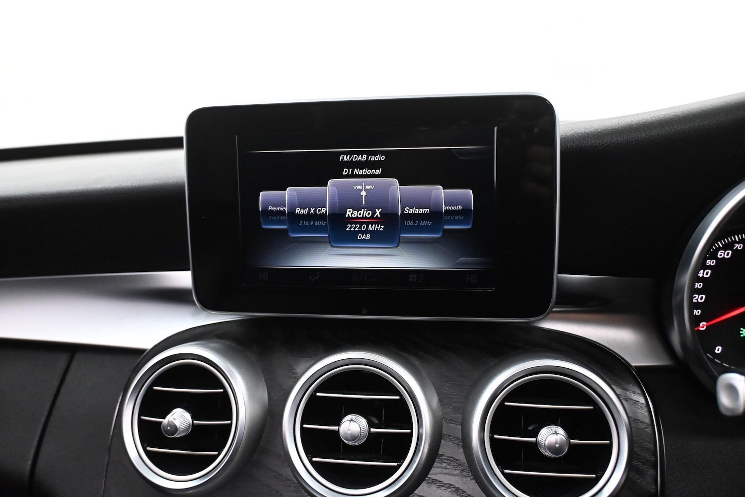 Used Mercedes-Benz C Class 2016 for sale - 76926135: Photo 18