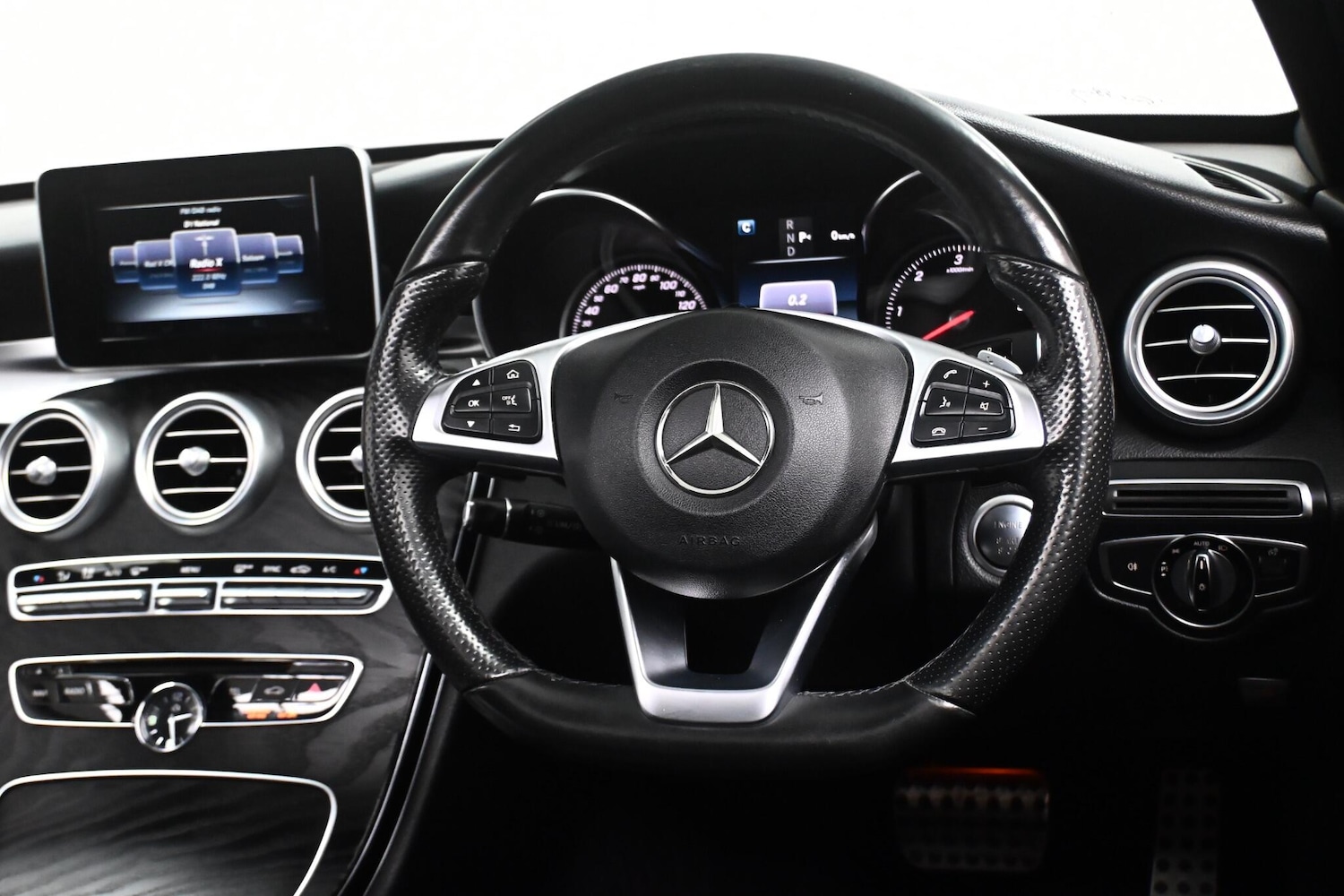 Used Mercedes-Benz C Class 2016 for sale - 76926135: Photo 24