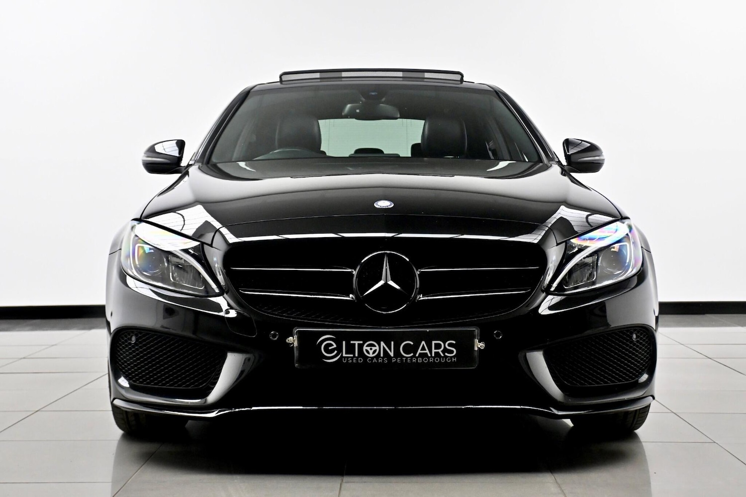 Used Mercedes-Benz C Class 2016 for sale - 76926135: Photo 3