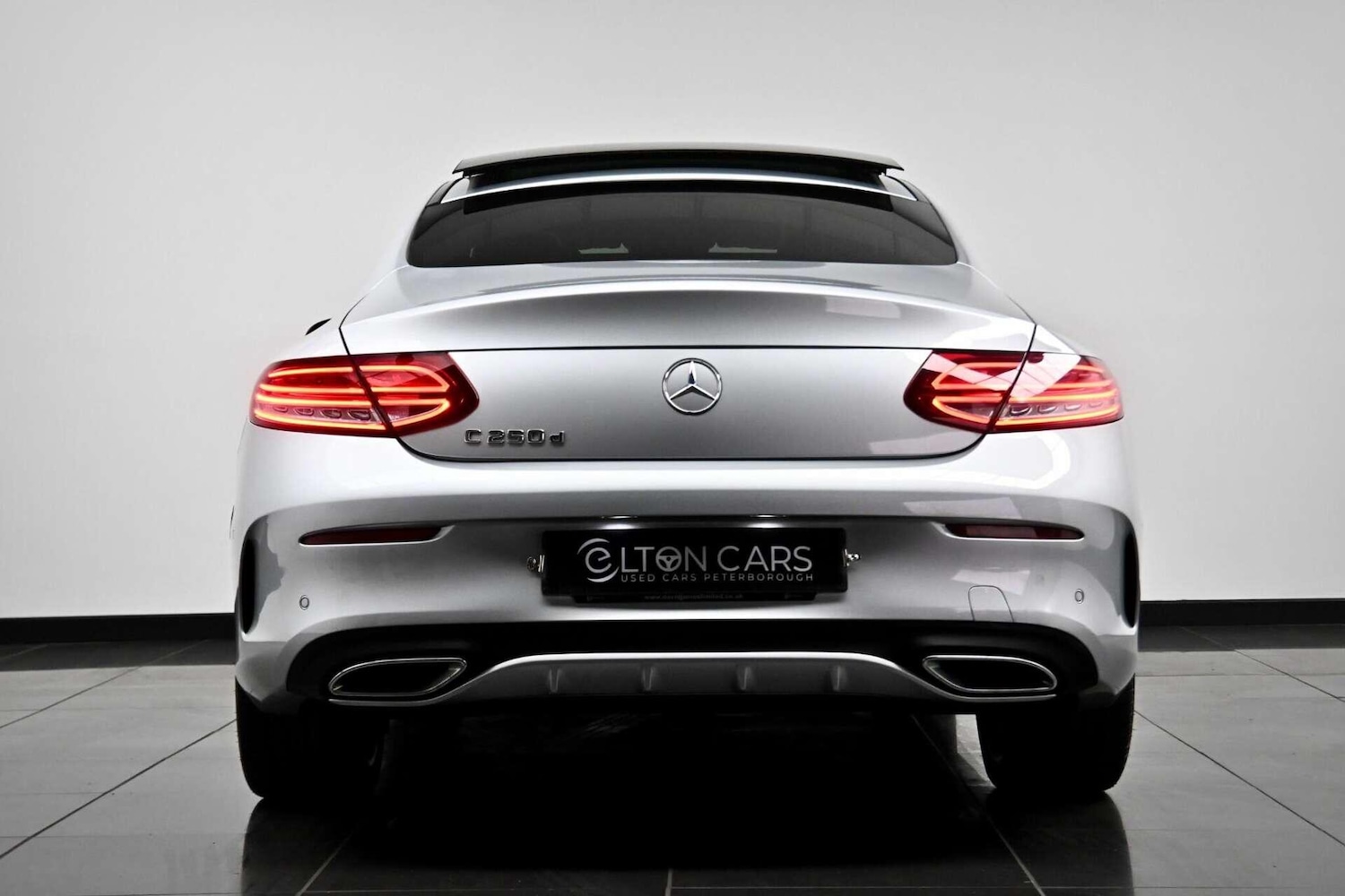 Used Mercedes-Benz C Class 2017 for sale - 77774459: Photo 4