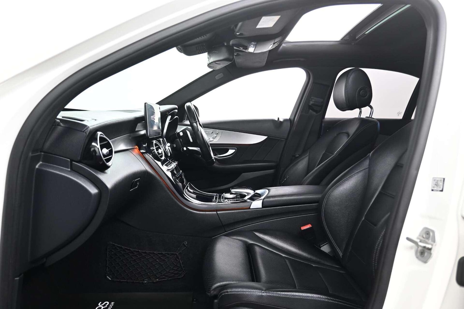 Used Mercedes-Benz C Class 2015 for sale - 77774445: Photo 28