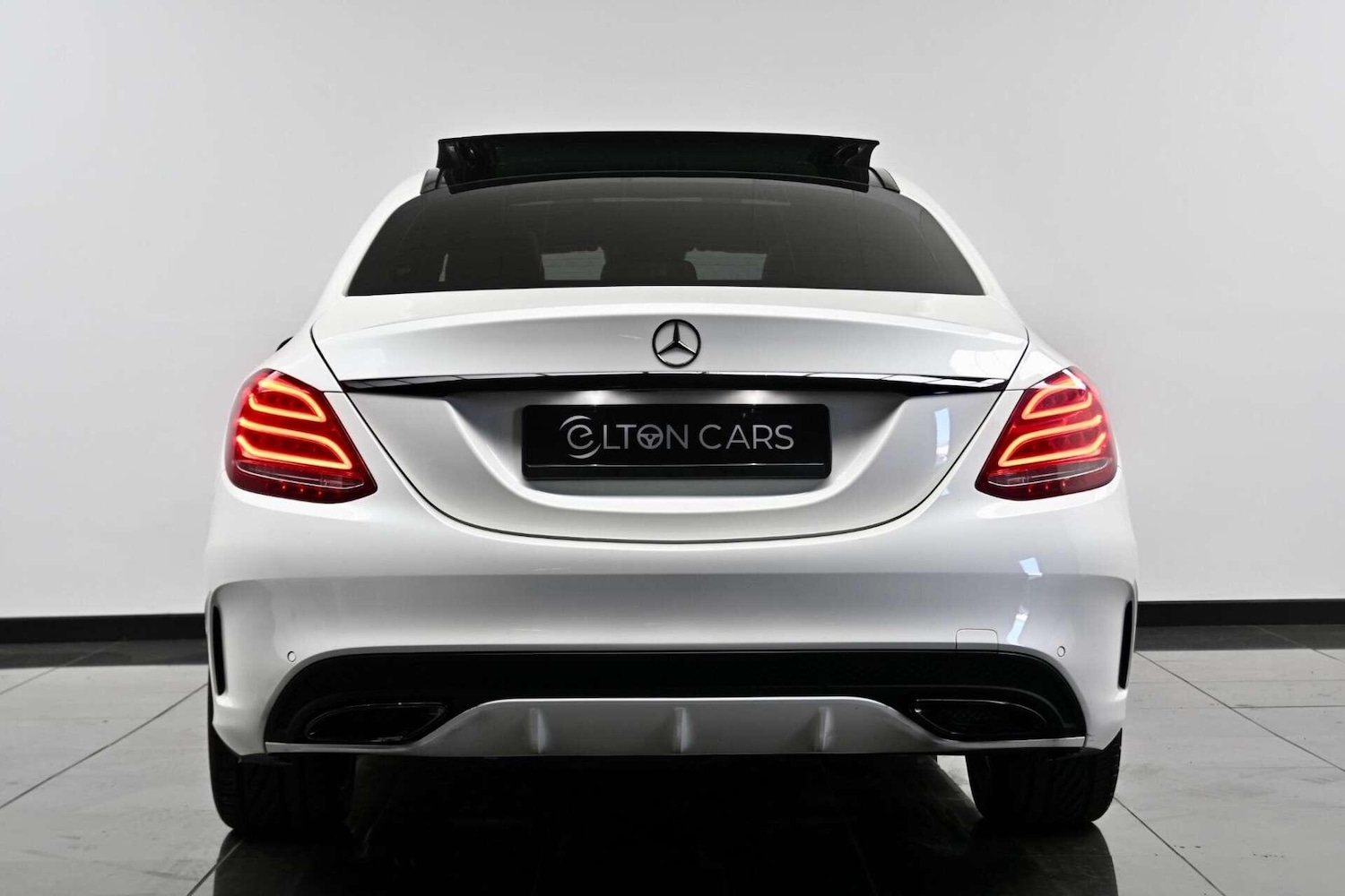 Used Mercedes-Benz C Class 2015 for sale - 77774445: Photo 6