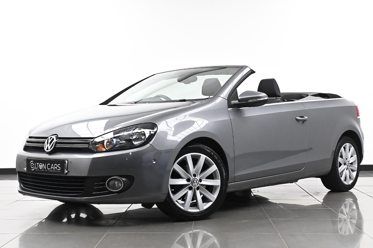 Used Volkswagen Golf 2012 for sale - 76537828: Photo 2