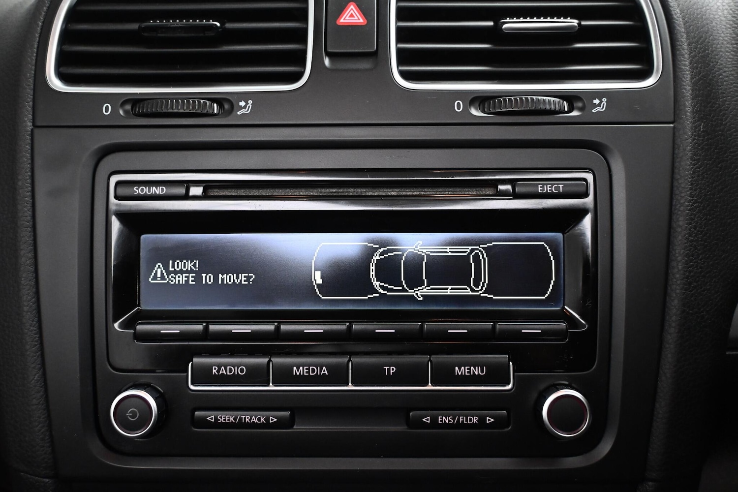 Used Volkswagen Golf 2012 for sale - 76537828: Photo 30