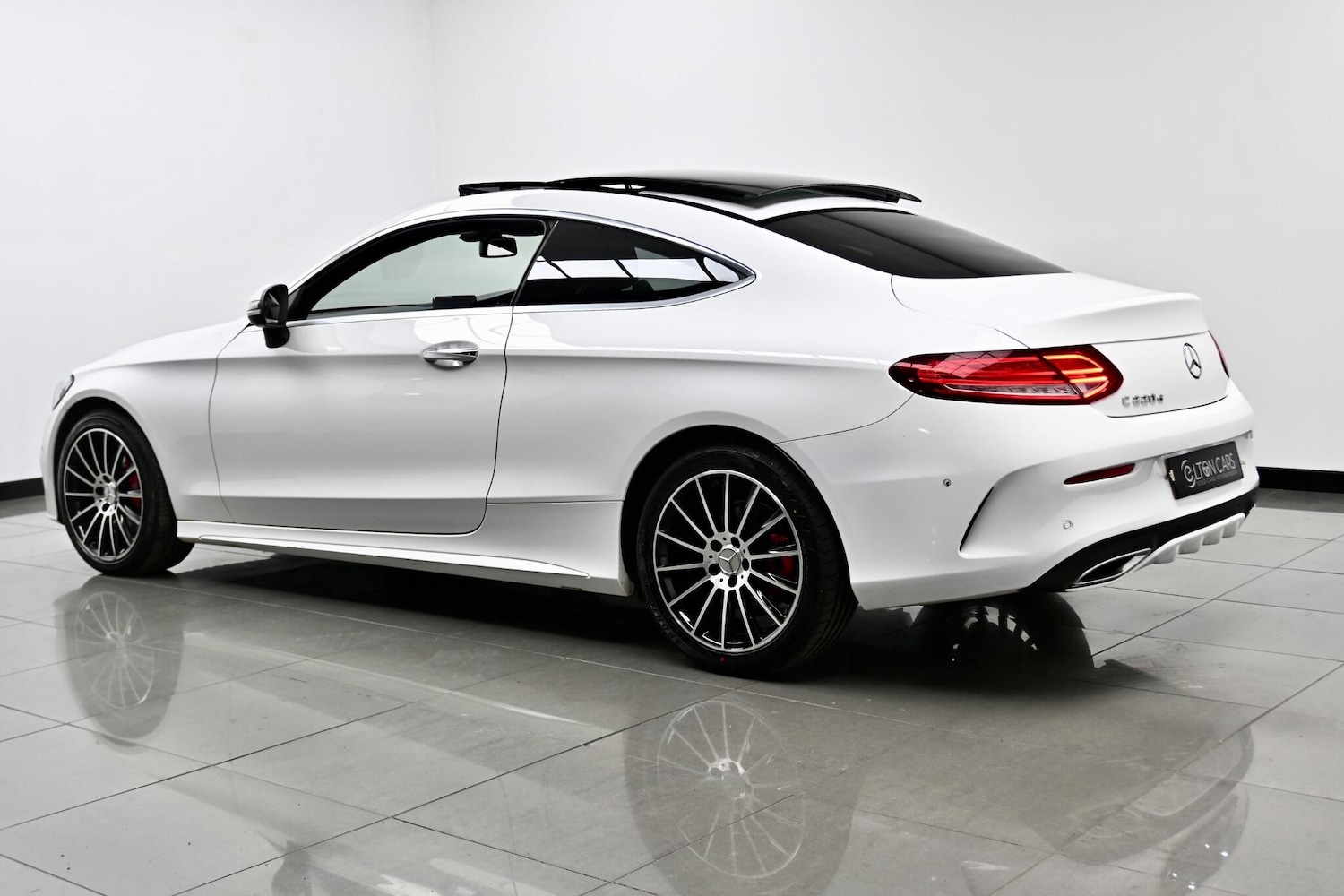 Used Mercedes-Benz C Class 2017 for sale - 76886728: Photo 10