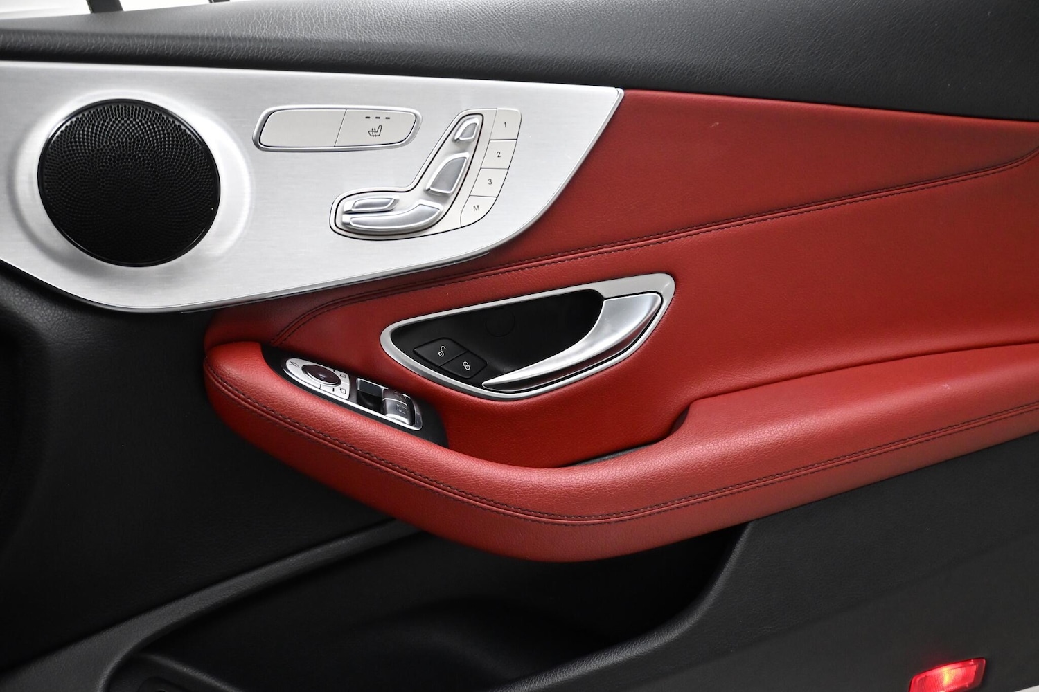 Used Mercedes-Benz C Class 2017 for sale - 76886728: Photo 17