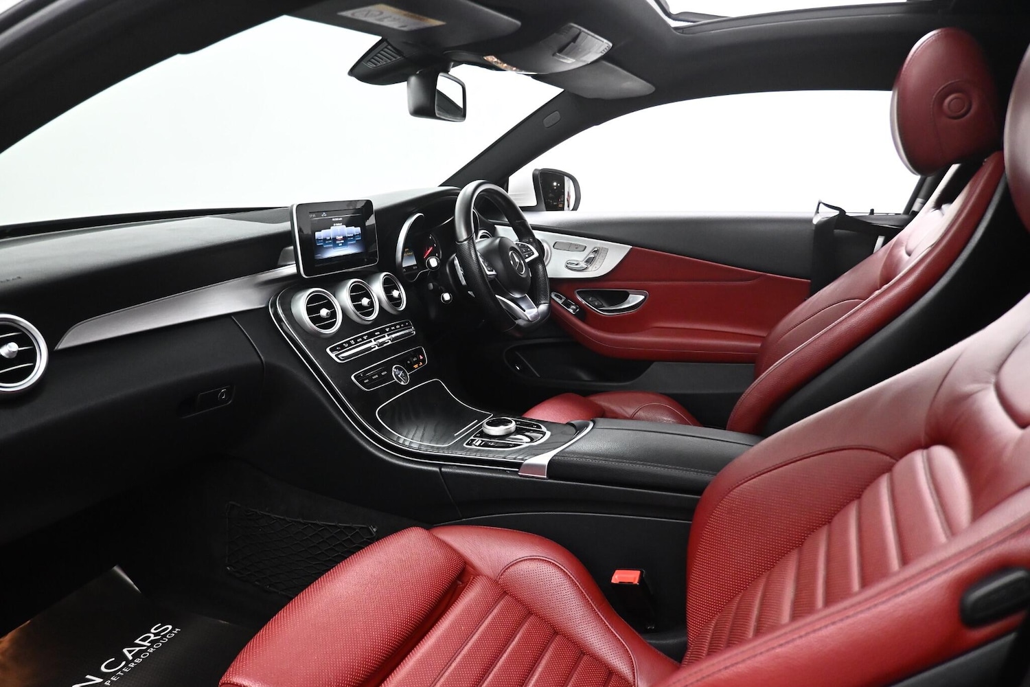 Used Mercedes-Benz C Class 2017 for sale - 76886728: Photo 29