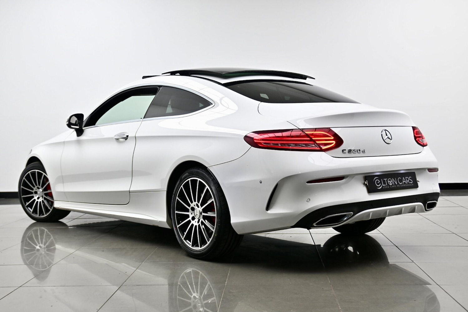 Used Mercedes-Benz C Class 2017 for sale - 76886728: Photo 8