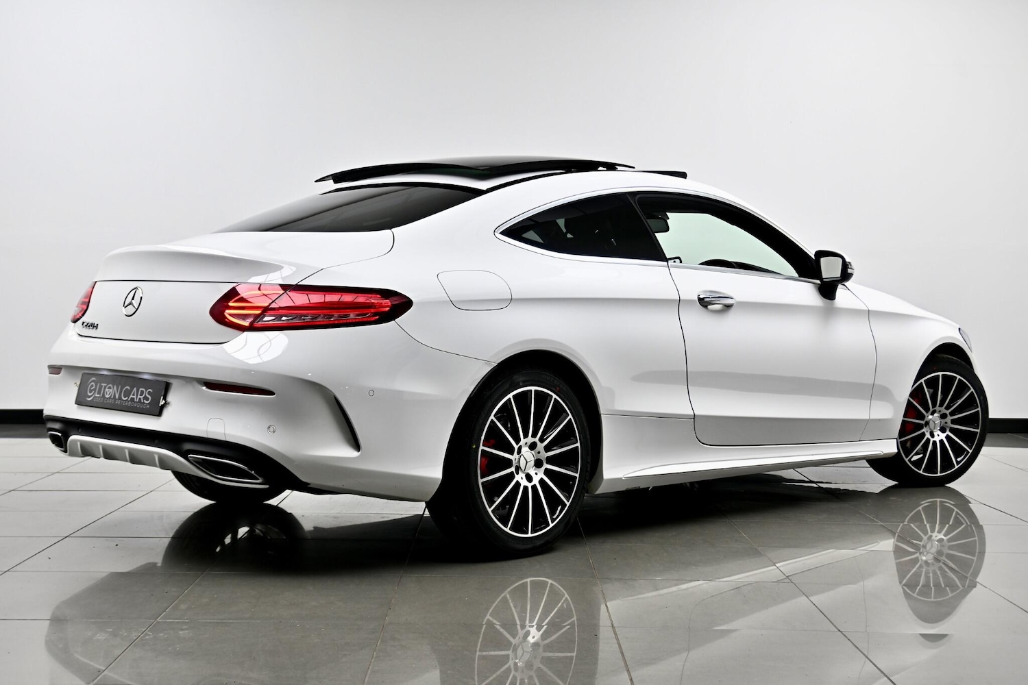 Used Mercedes-Benz C Class 2017 for sale - 76886728: Photo 9