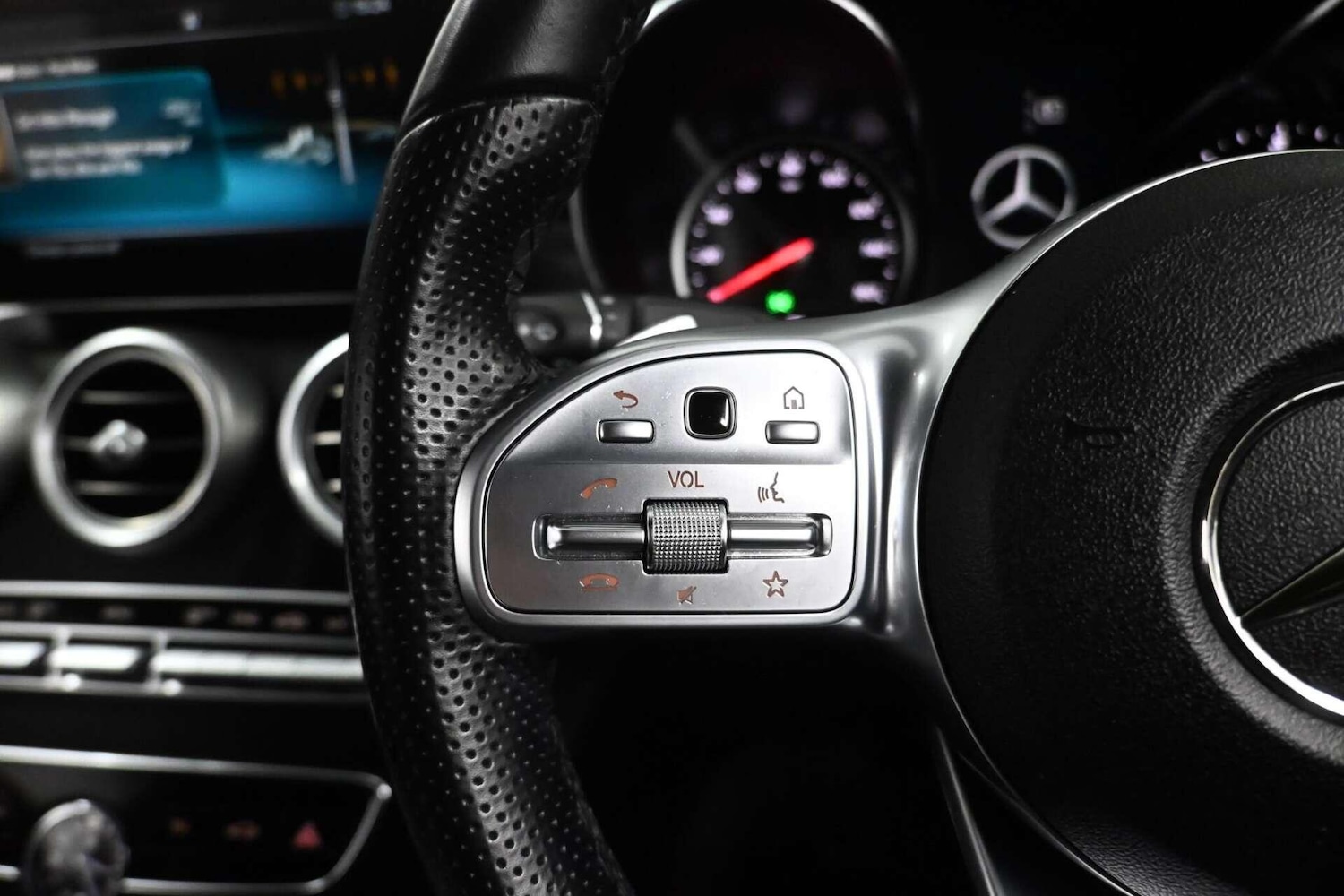 Used Mercedes-Benz C Class 2019 for sale - 77774447: Photo 19