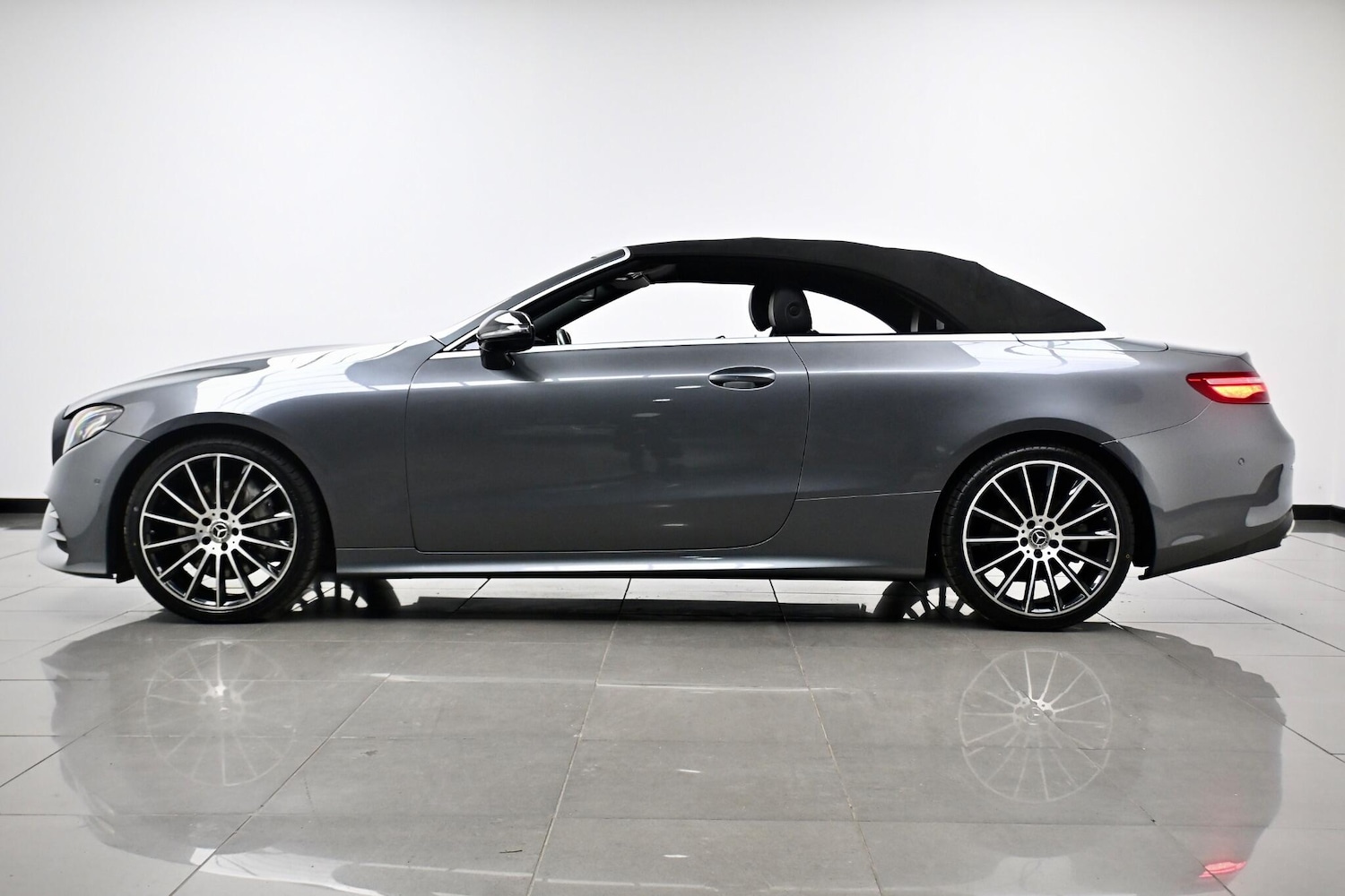 Used Mercedes-Benz E Class 2019 for sale - 76886725: Photo 10