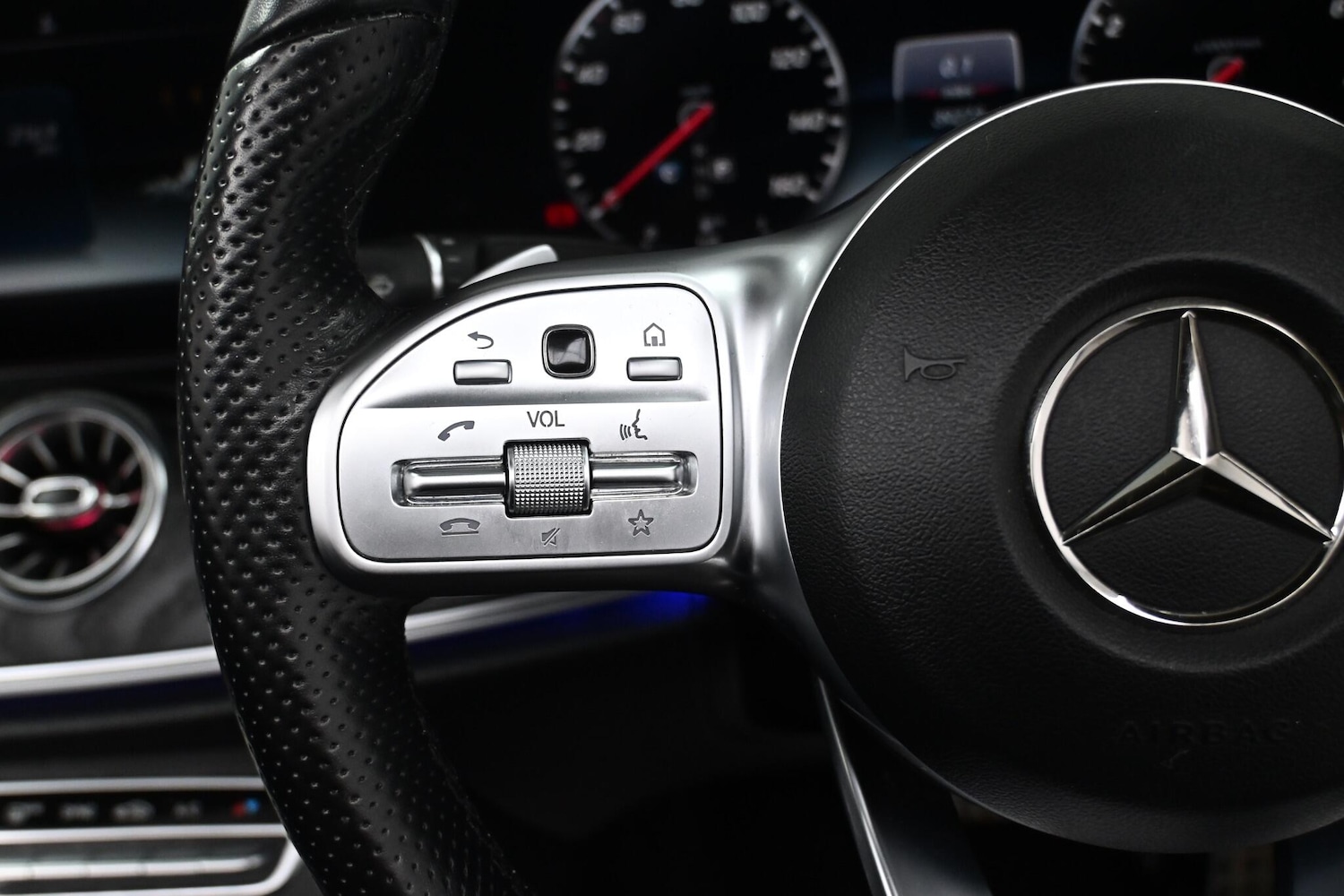 Used Mercedes-Benz E Class 2019 for sale - 76886725: Photo 34