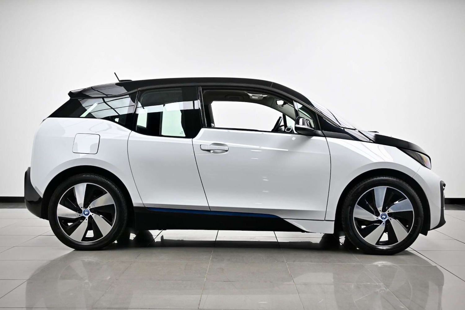Used BMW i3 2022 for sale - 77729082: Photo 4