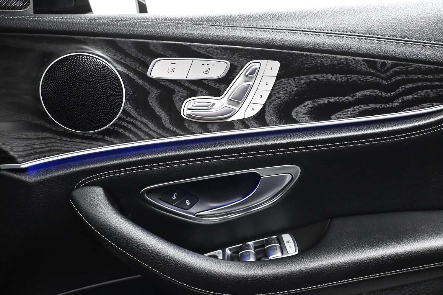 Used Mercedes-Benz E Class 2016 for sale - 78085866: Photo 27