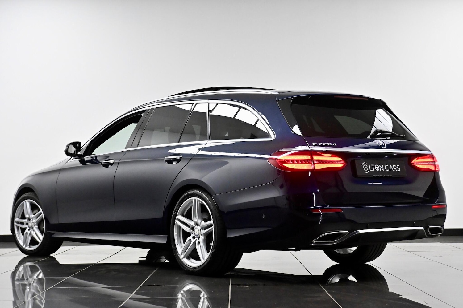 Used Mercedes-Benz E Class 2016 for sale - 78085866: Photo 8