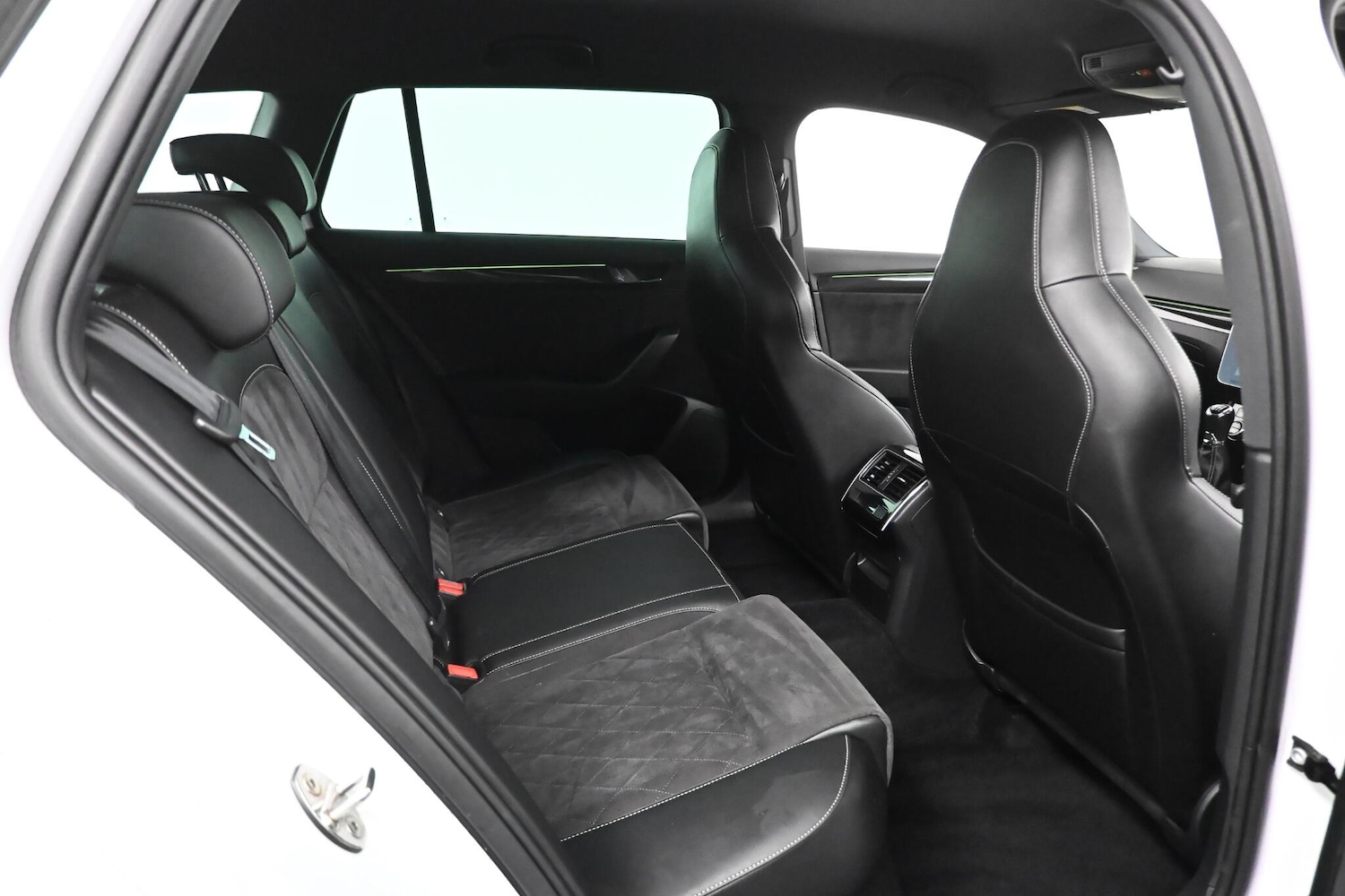 Used Skoda Superb 2018 for sale - 78127898: Photo 26