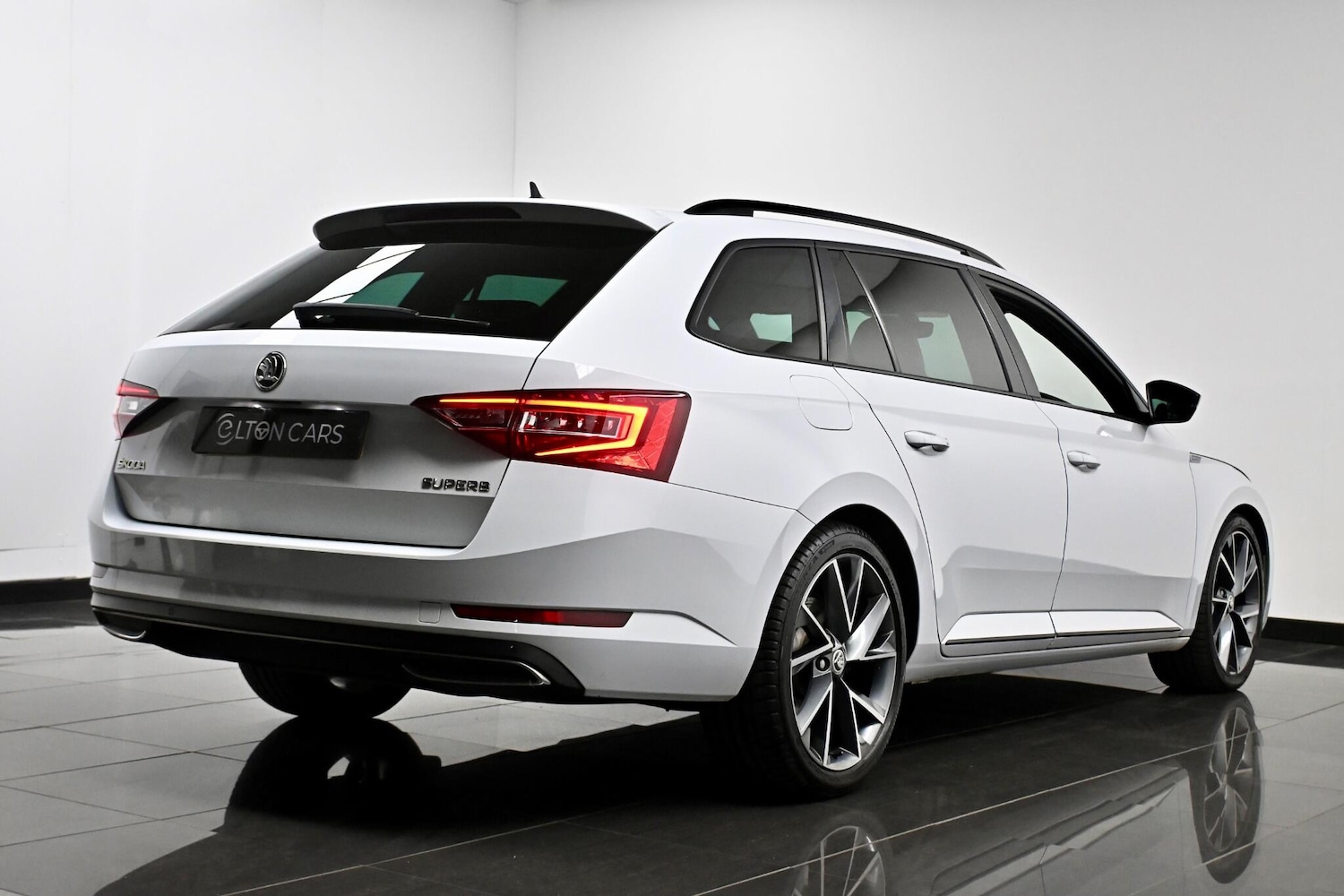 Used Skoda Superb 2018 for sale - 78127898: Photo 9