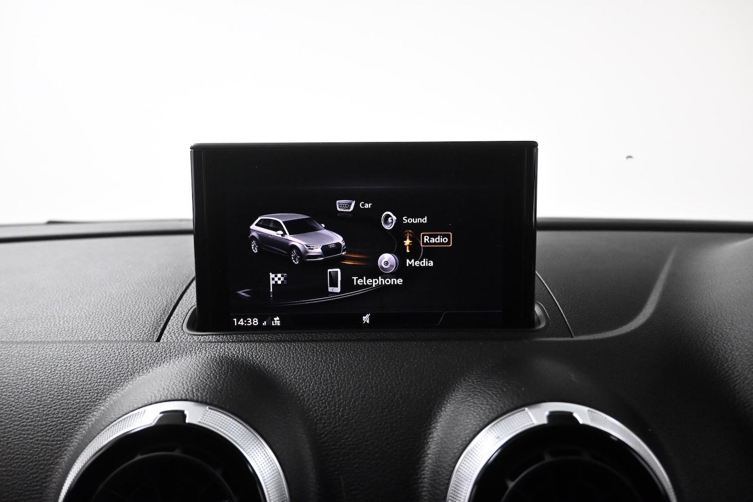 Used Audi A3 2018 for sale - 77155595: Photo 13