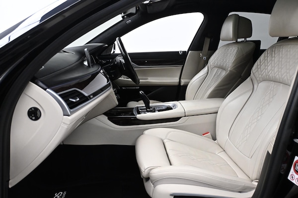 Used BMW 7 Series 2017 for sale - 76083997: Photo 33