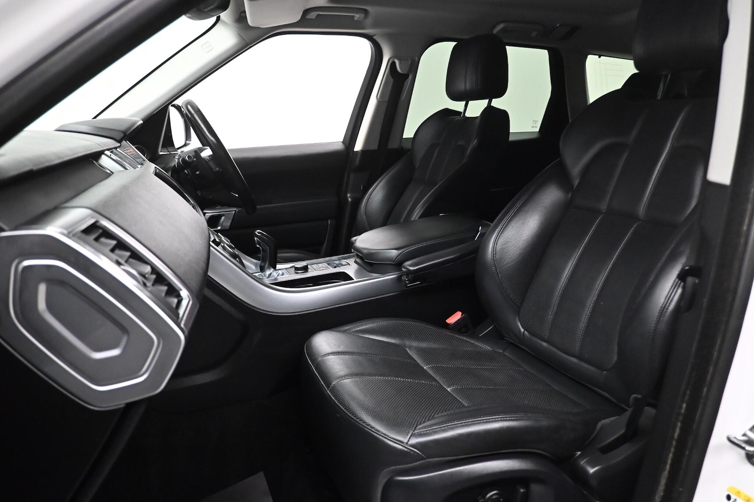 Used Land Rover Range Rover Sport 2017 for sale - 76976435: Photo 10