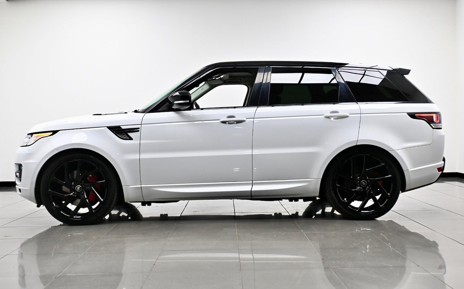 Used Land Rover Range Rover Sport 2017 for sale - 76976435: Photo 6