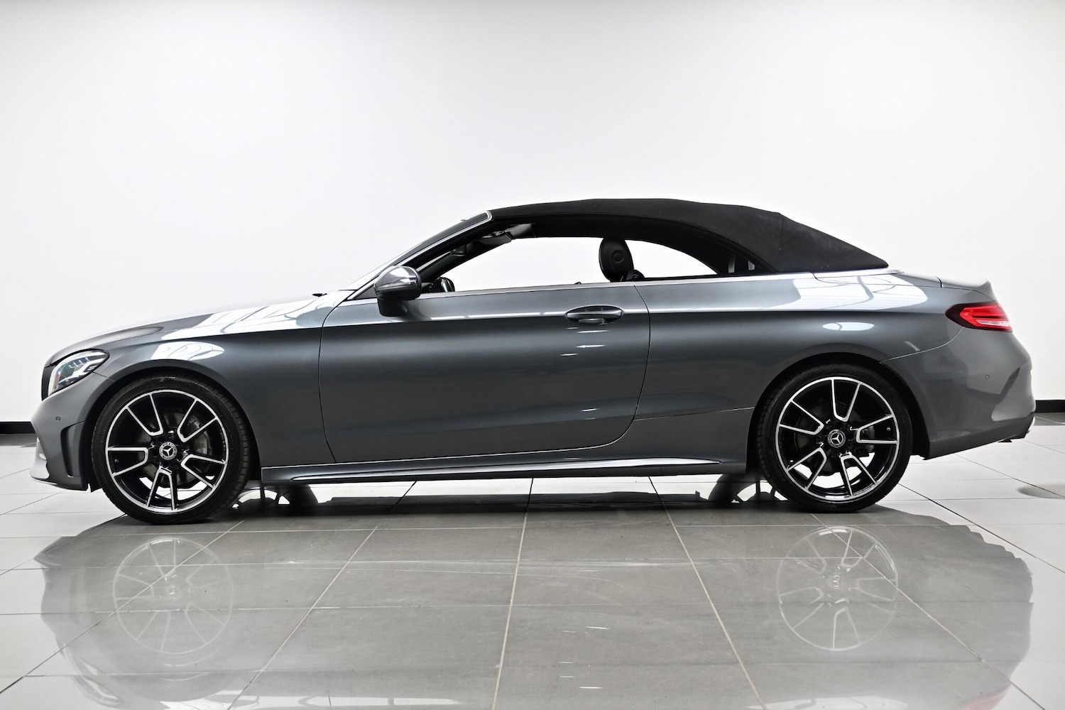 Used Mercedes-Benz C Class 2019 for sale - 76270415: Photo 10