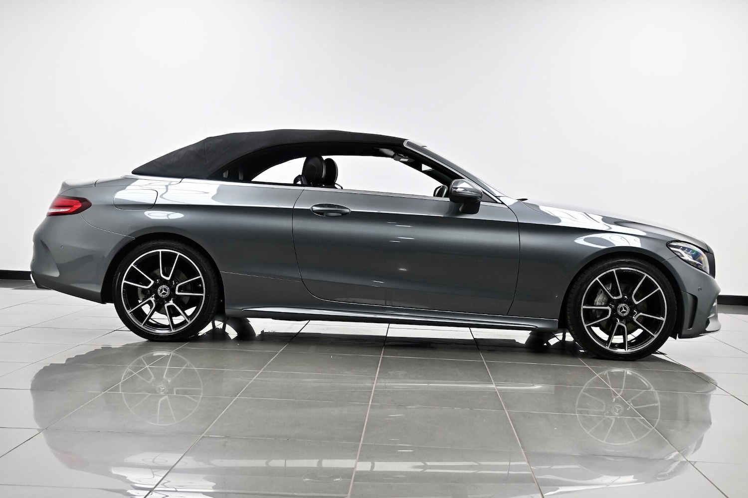 Used Mercedes-Benz C Class 2019 for sale - 76270415: Photo 9
