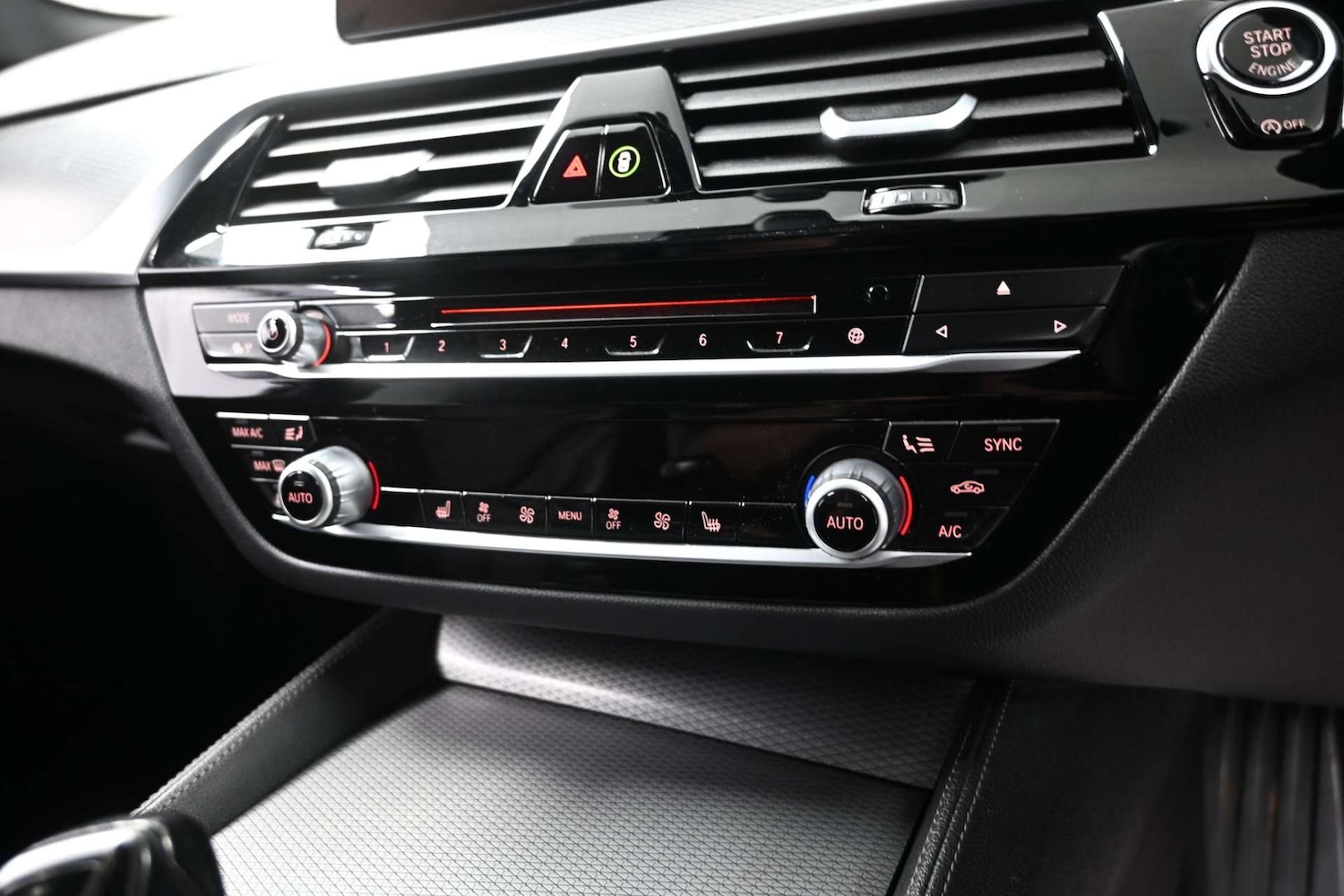 Used BMW 5 Series 2018 for sale - 77729095: Photo 17