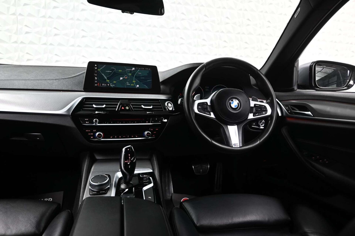 Used BMW 5 Series 2018 for sale - 77729095: Photo 24