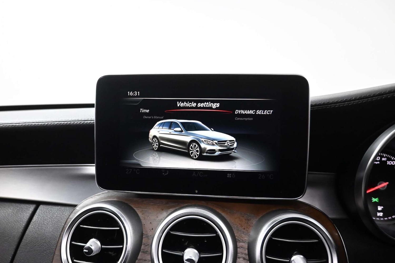 Used Mercedes-Benz C Class 2015 for sale - 77729067: Photo 26