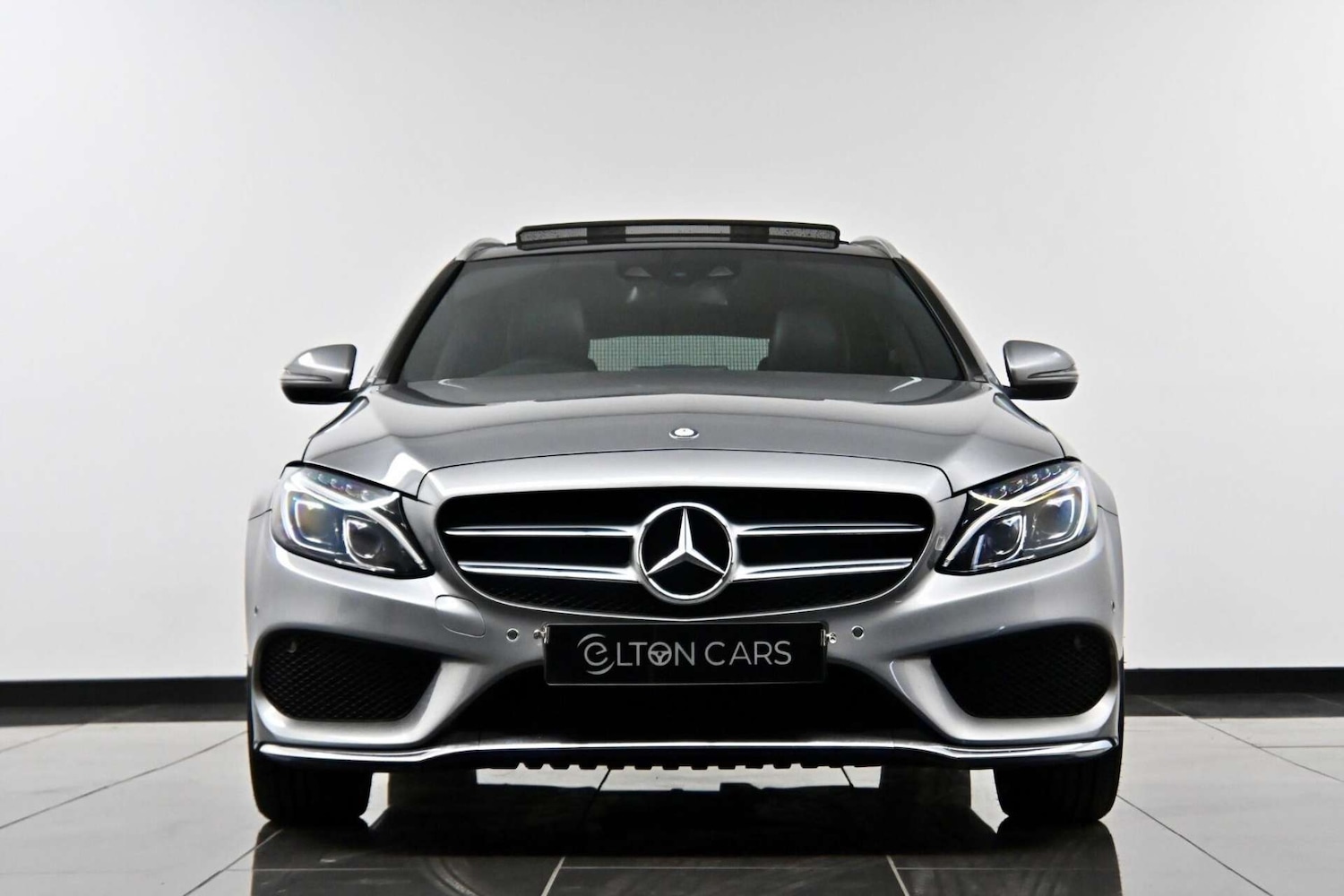 Used Mercedes-Benz C Class 2015 for sale - 77729067: Photo 3