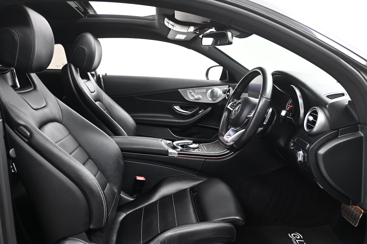 Used Mercedes-Benz C Class 2017 for sale - 76613138: Photo 13