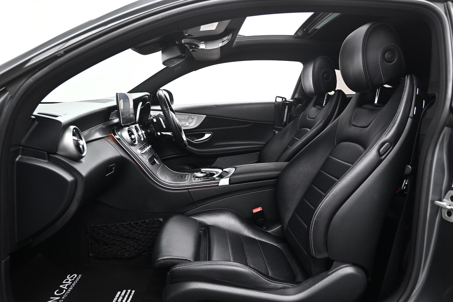 Used Mercedes-Benz C Class 2017 for sale - 76613138: Photo 14