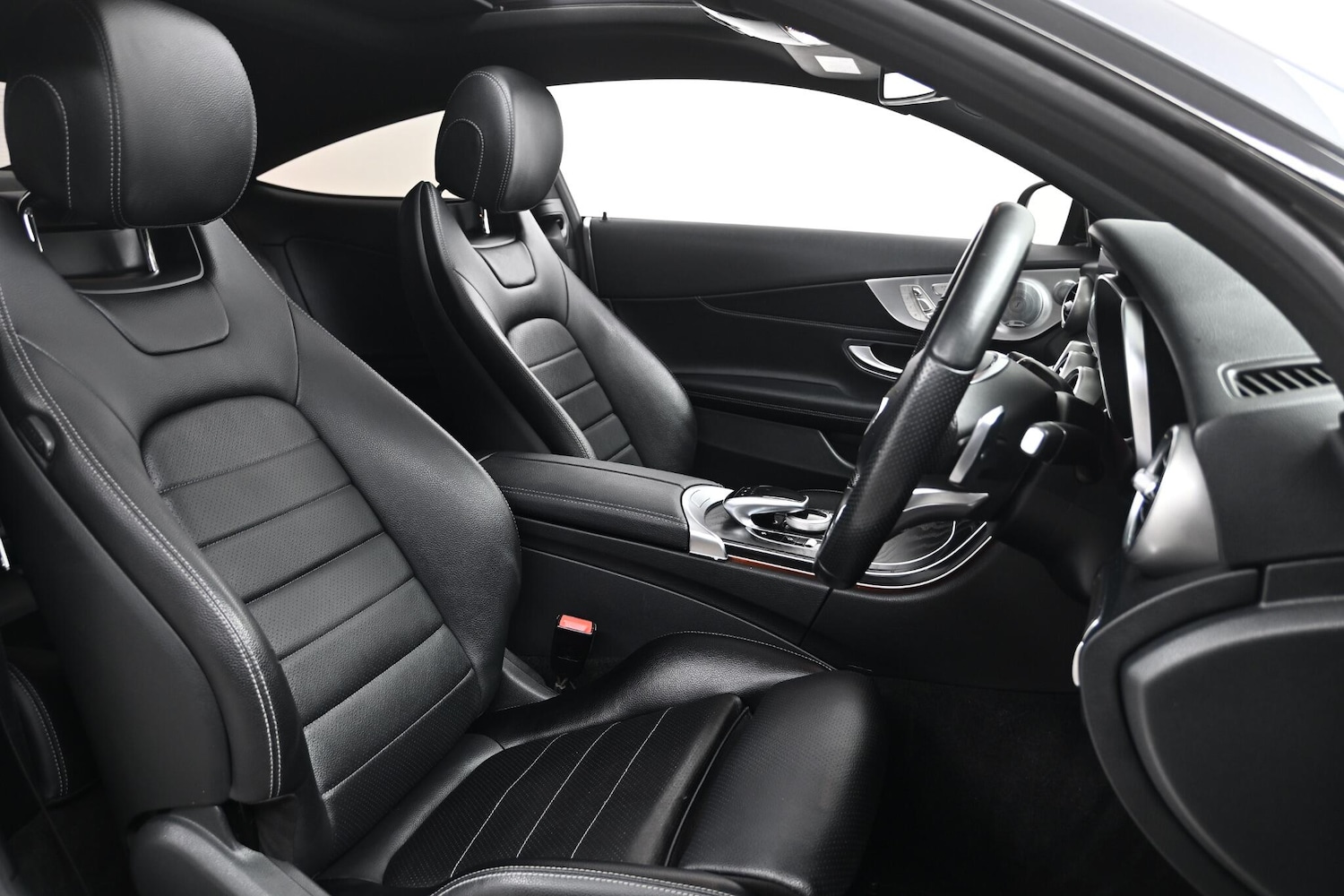 Used Mercedes-Benz C Class 2017 for sale - 76613138: Photo 15