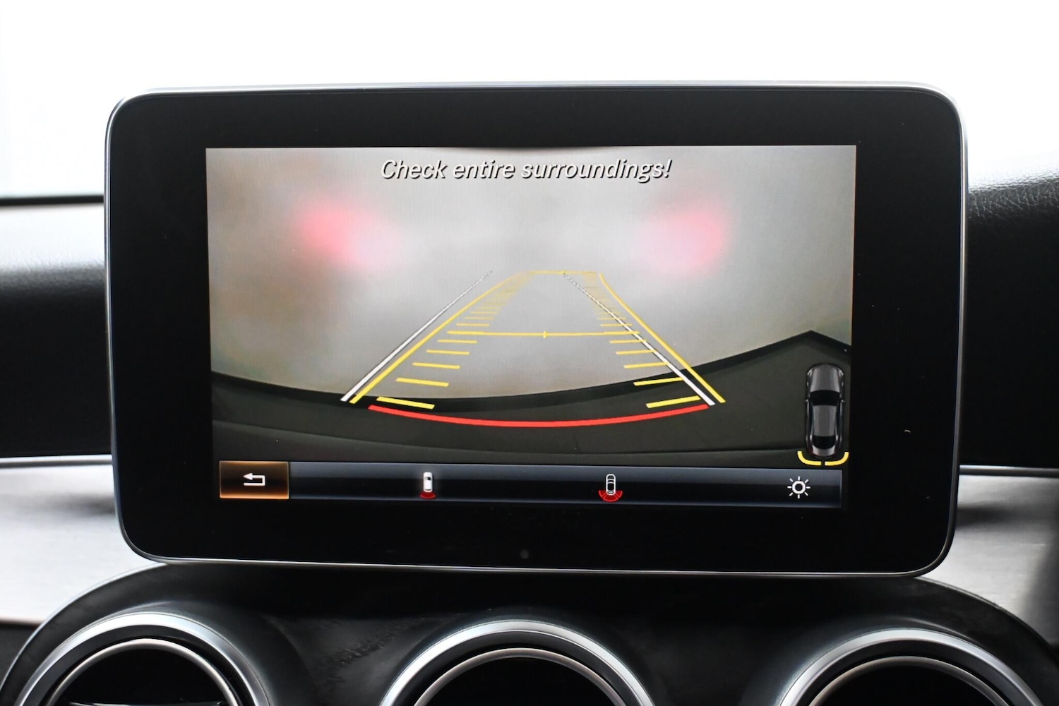 Used Mercedes-Benz C Class 2017 for sale - 76613138: Photo 27