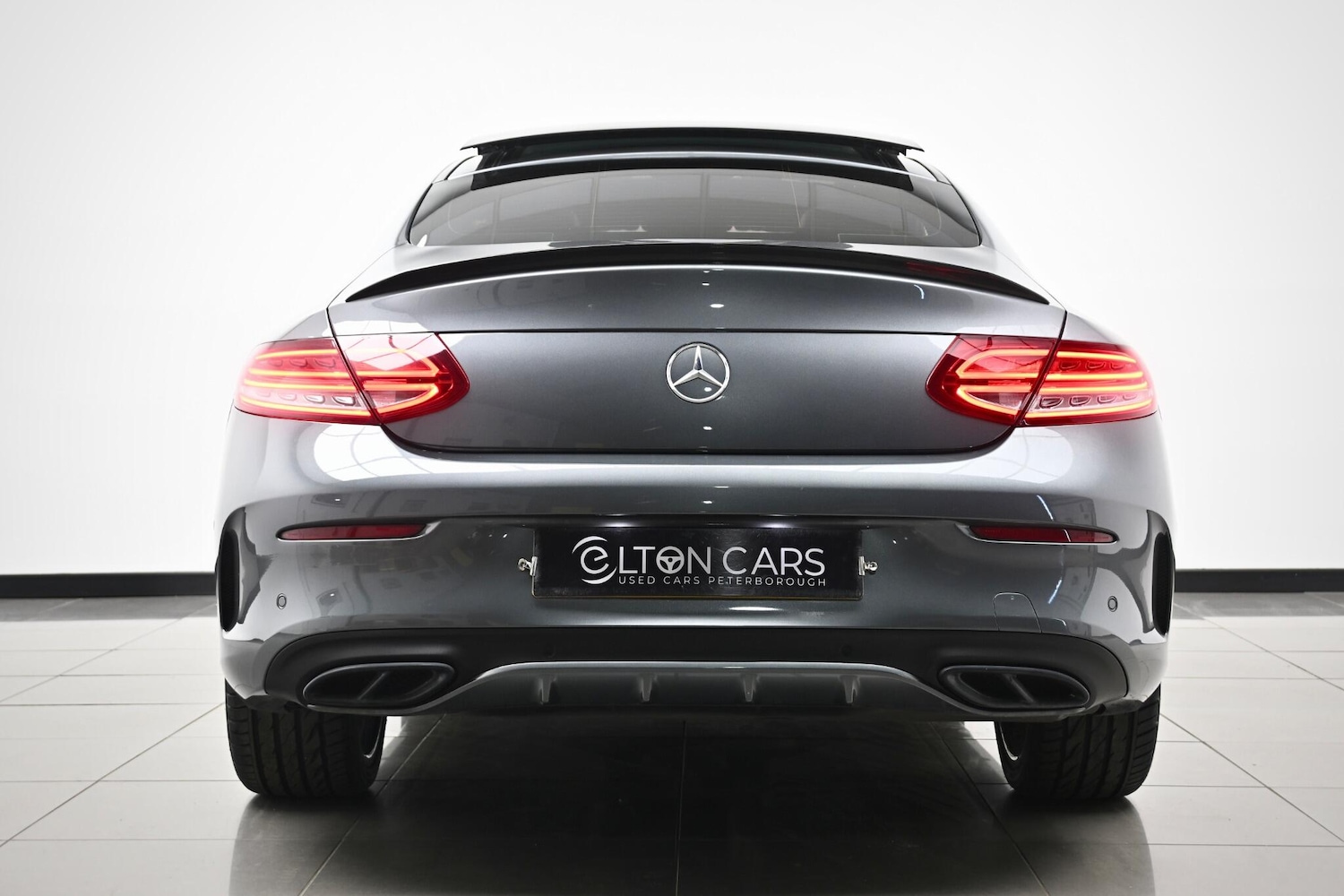 Used Mercedes-Benz C Class 2017 for sale - 76613138: Photo 6