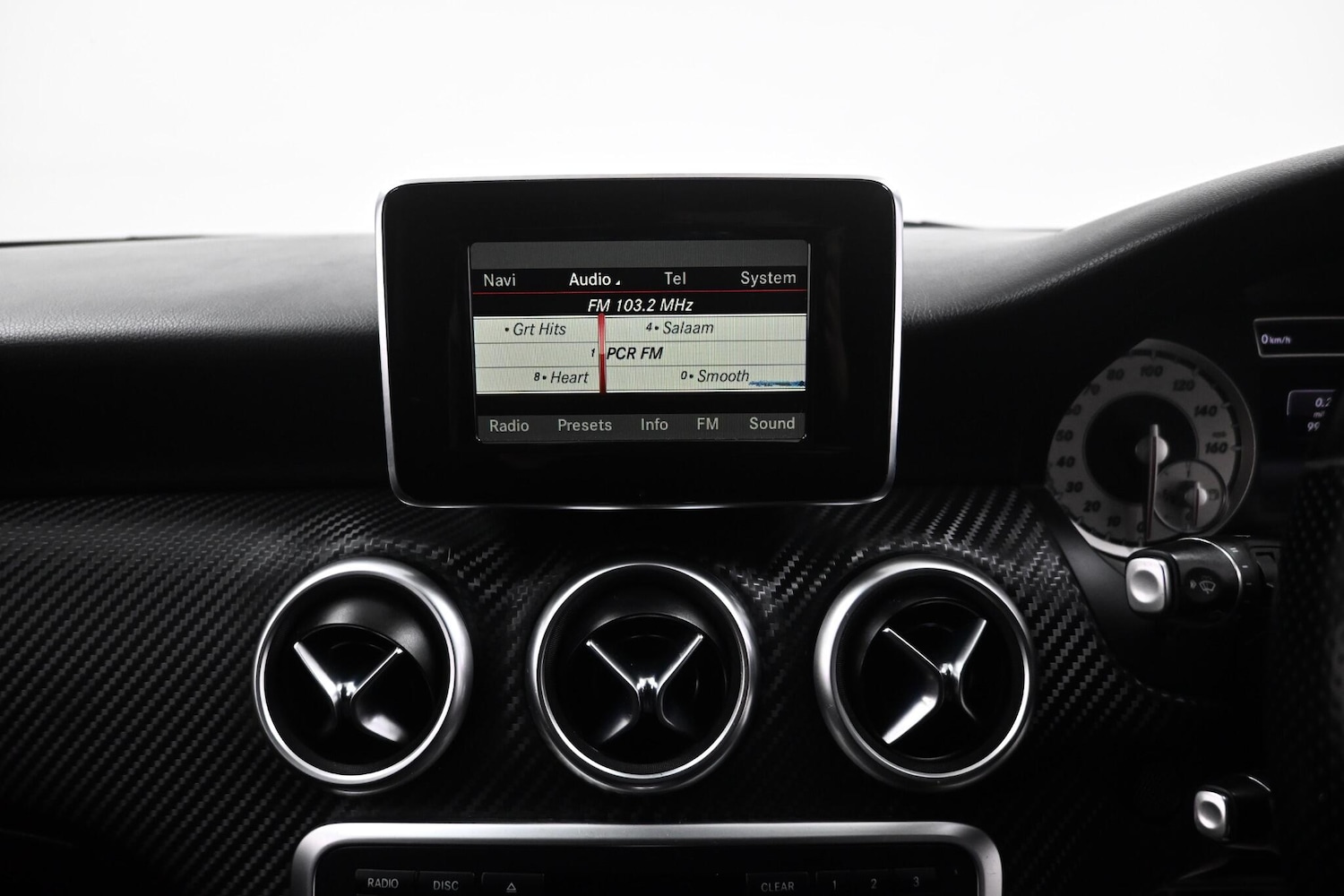 Used Mercedes-Benz A-Class 2014 for sale - 76199756: Photo 12