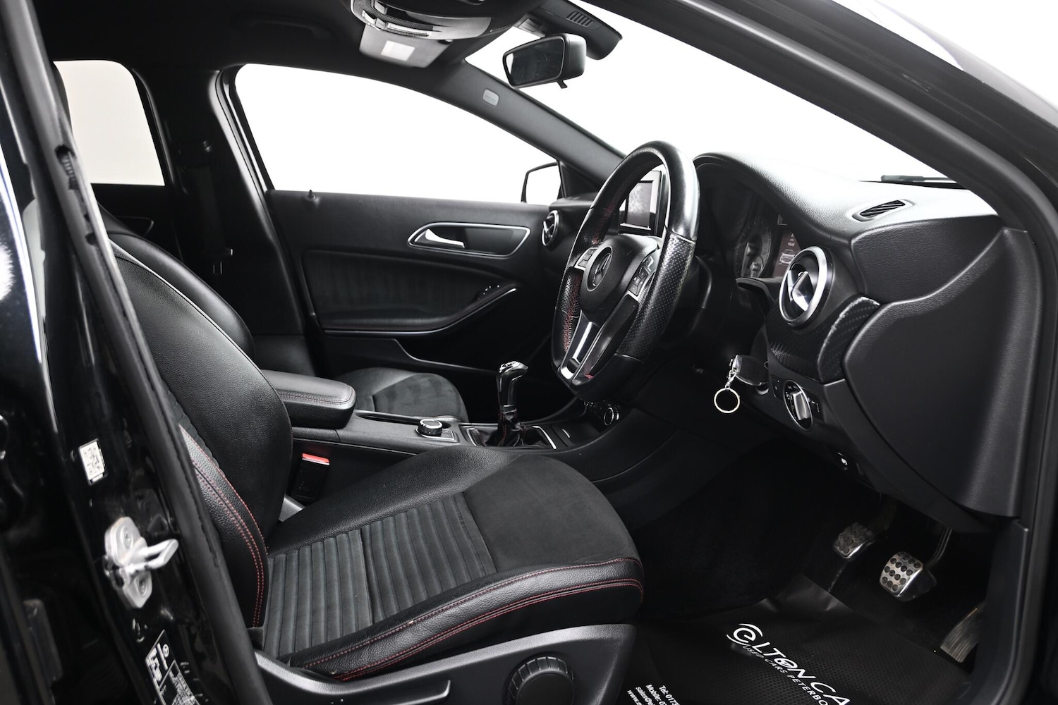 Used Mercedes-Benz A-Class 2014 for sale - 76199756: Photo 17