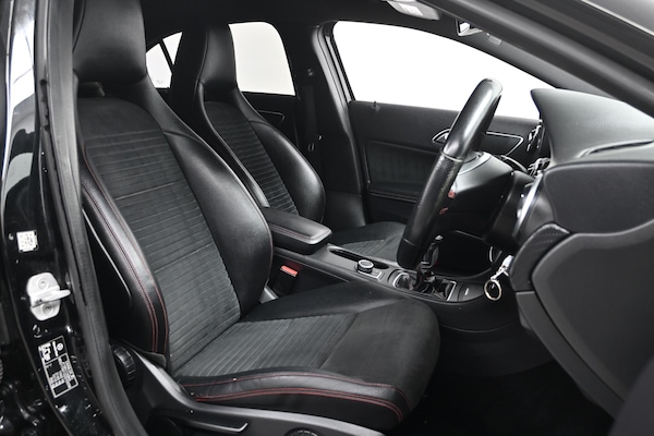 Used Mercedes-Benz A-Class 2014 for sale - 76199756: Photo 19