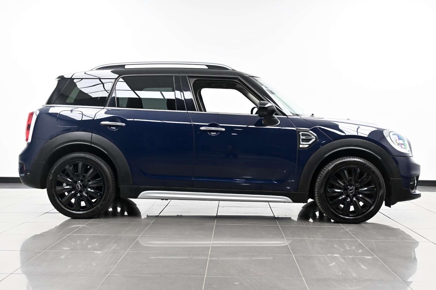 Used MINI Countryman 2017 for sale - 77729089: Photo 4