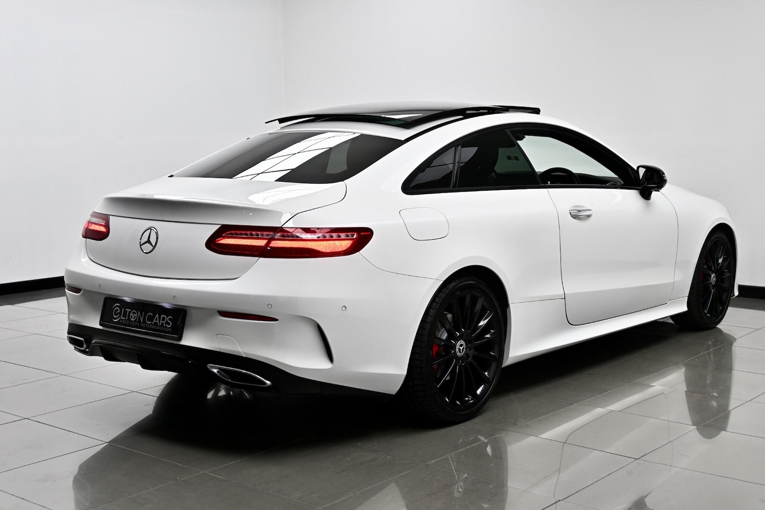 Used Mercedes-Benz E Class 2017 for sale - 76337043: Photo 10