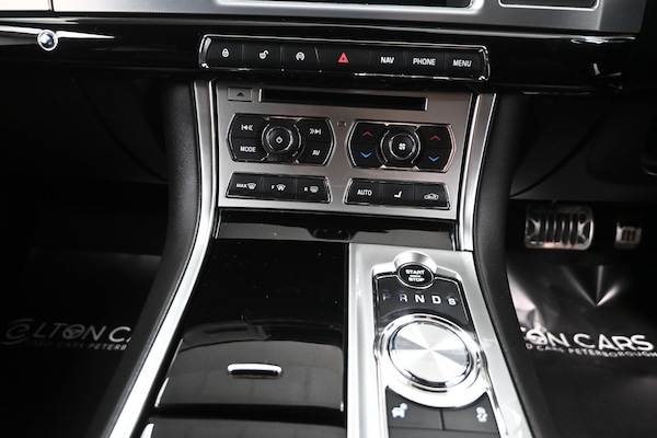 Used Jaguar XF 2015 for sale - 76270524: Photo 23