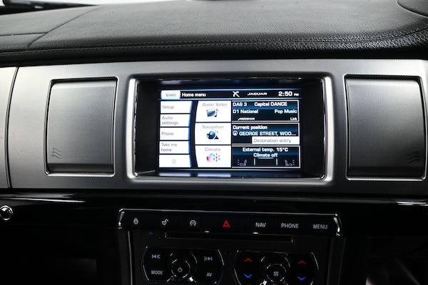 Used Jaguar XF 2015 for sale - 76270524: Photo 24