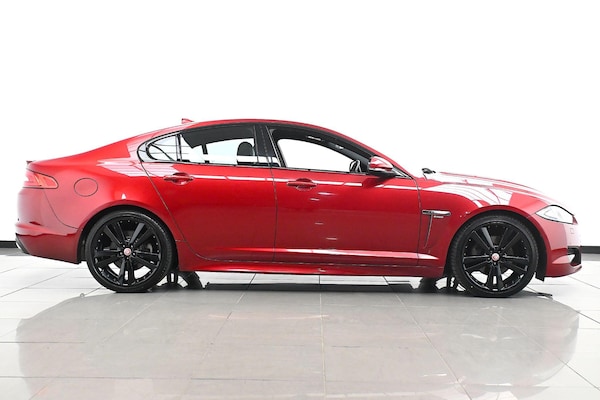 Used Jaguar XF 2015 for sale - 76270524: Photo 4