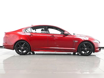 Used Jaguar XF 2015 for sale - 76270524: Photo 4