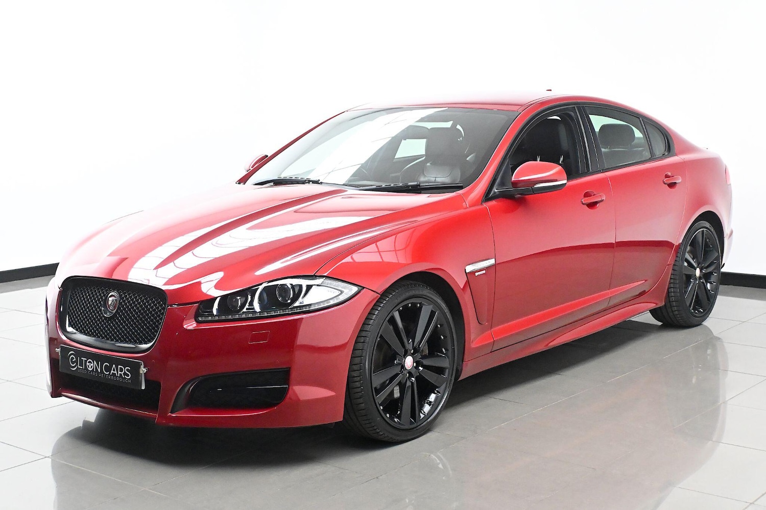 Used Jaguar XF 2015 for sale - 76270524: Photo 7